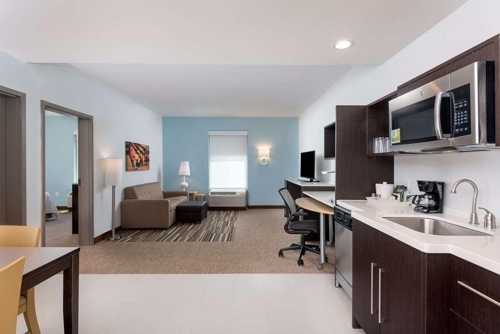 Home2 Suites By Hilton Charlotte University Research Park Room photo